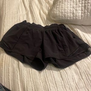 Lululemon Hotty hot shorts
